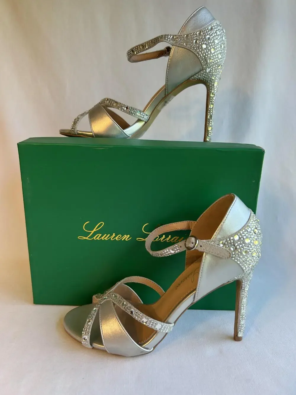 Lauren Lorraine Shoes Womens Size 6 Silver Daisey Crystal Heels Sandals Dress